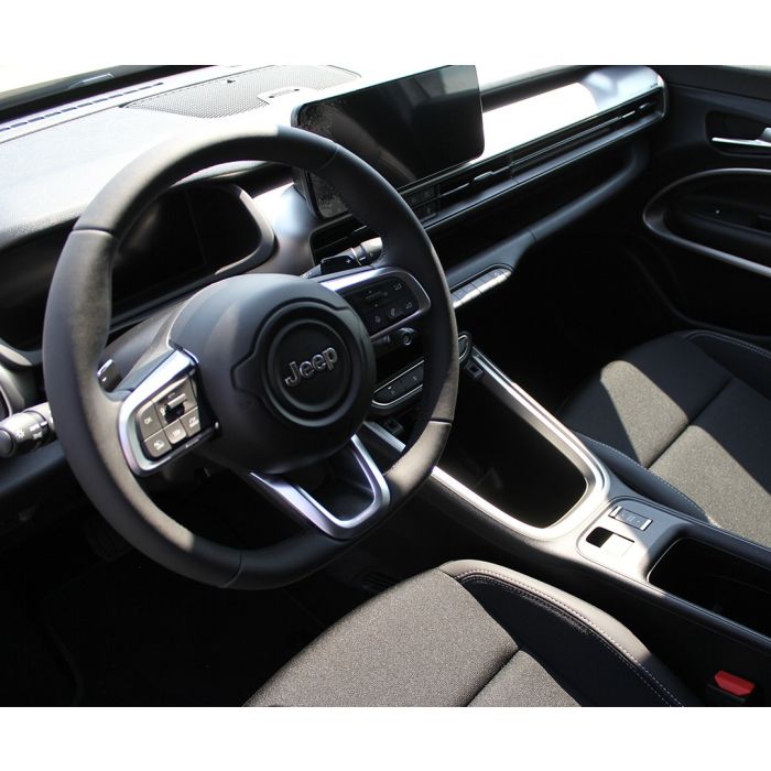 Jeep Avenger 1.2L e-Hybrid DCT-6 Summit
