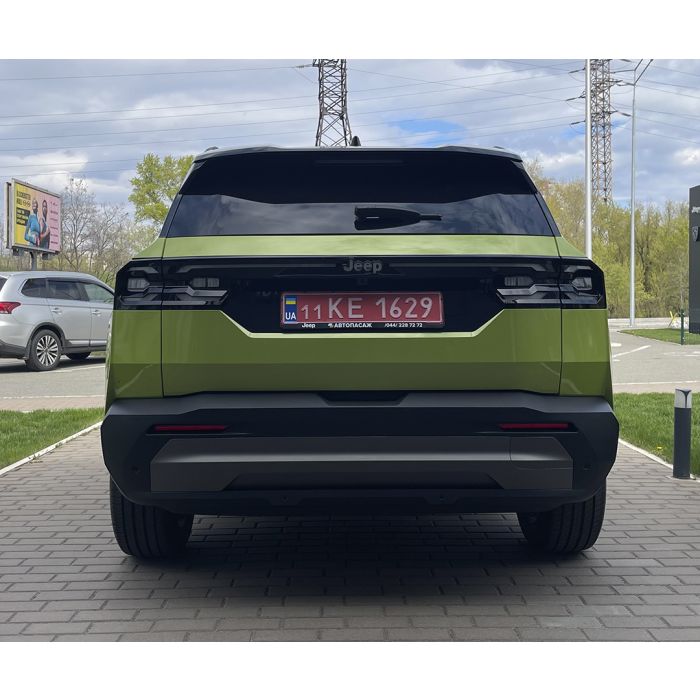 Jeep New Compass 1.2L e-Hybrid АКПП-6 First Edition