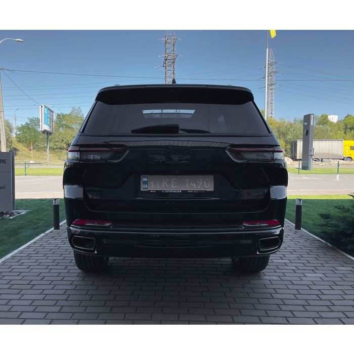 Jeep Grand Cherokee 3,6 л АКПП Summit Reserve (авто тест-драйву)