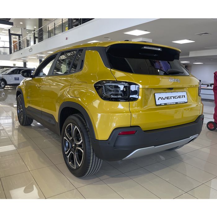 Jeep Avenger 1.2L e-Hybrid DCT-6 Summit