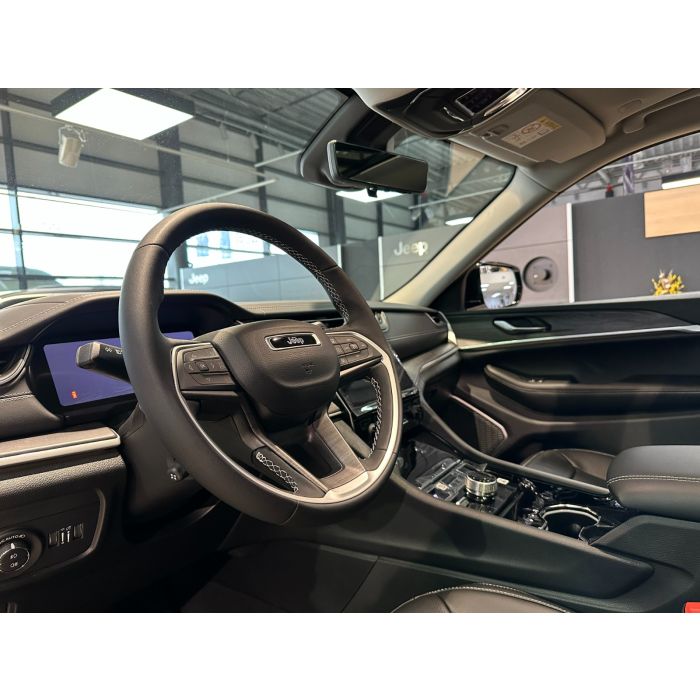 Jeep Grand Cherokee 3,6 л АКПП Limited
