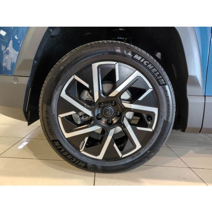 Jeep New Compass 1.2L e-Hybrid АКПП-6 Summit