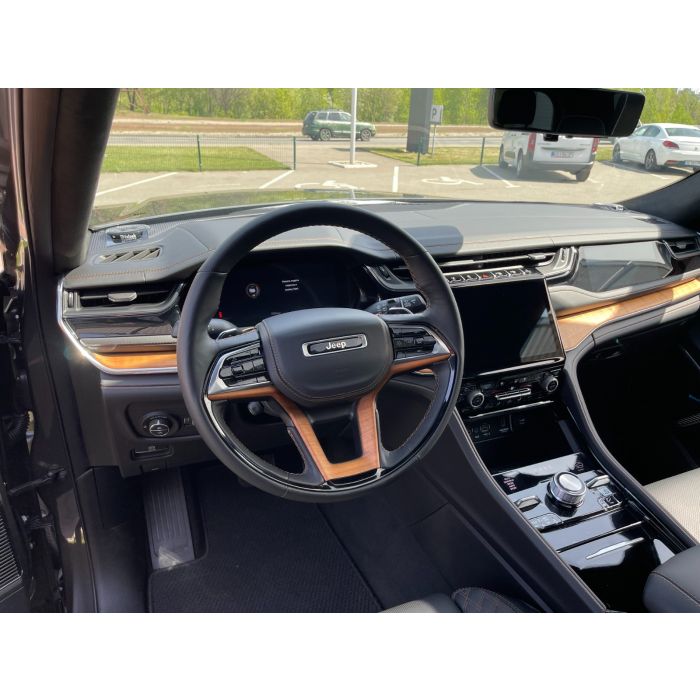 Jeep Grand Cherokee 3,6 л АКПП Summit Reserve (7 місць)