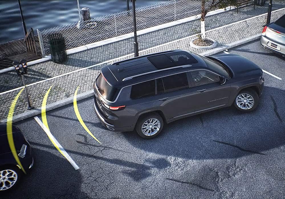 Jeep Grand Cherokee, Система напівавтономного паркування