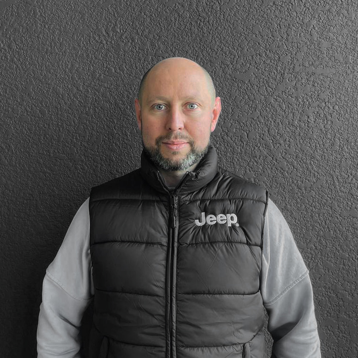 Керівник відділу продажу автомобілів Jeep Михайло Гаршин